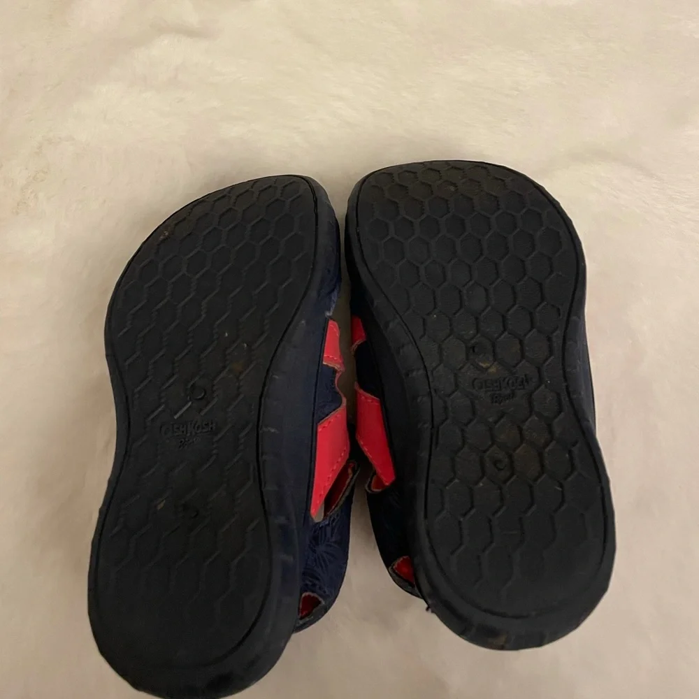 Oshkosh Girl’s Sandals